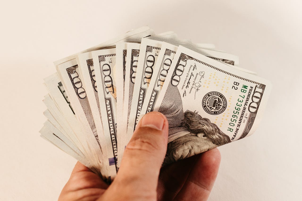 Reside-Rentals-rent-money Reside-Rentals-rent-money